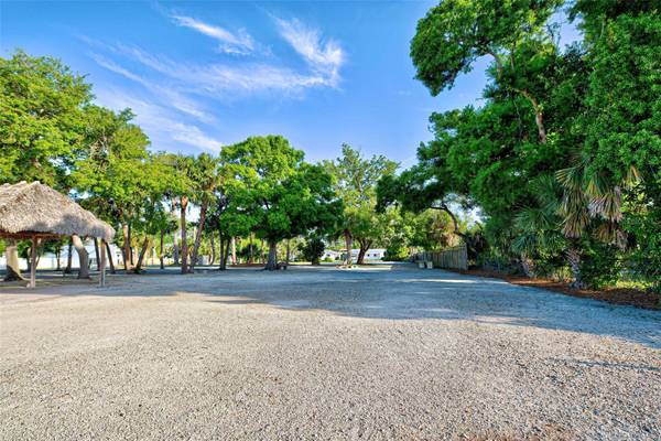 348 W DEARBORN ST, Englewood, FL 34223