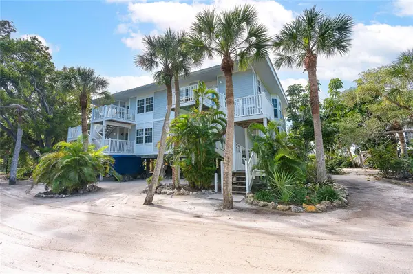 7536 PALM ISLAND DR S #1522, Placida, FL 33946