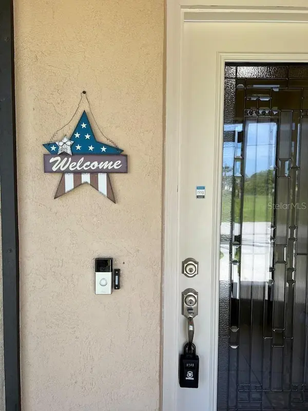 87 MARK TWAIN LN, Rotonda West, FL 33947
