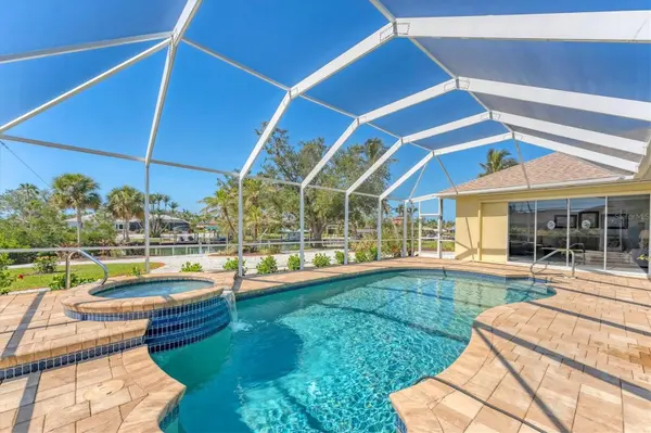 285 SPANIARDS RD, Placida, FL 33946