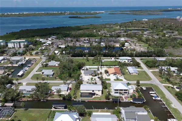 9150 PINE COVE DR, Englewood, FL 34224