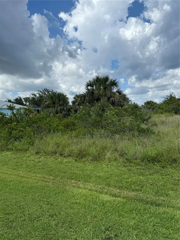14194 and 14202 BARNWOOD LN, Port Charlotte, FL 33981