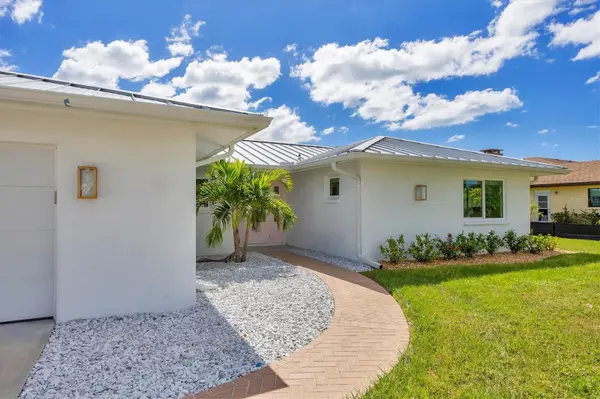 1915 PENNSYLVANIA AVE, Englewood, FL 34224