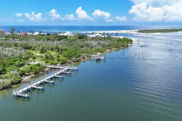 6040 PALM POINT WAY, Placida, FL 33946