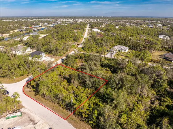8281 CONSUL ST, Port Charlotte, FL 33981