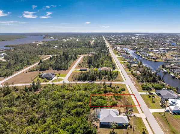 9346 ST PAUL DR, Port Charlotte, FL 33981