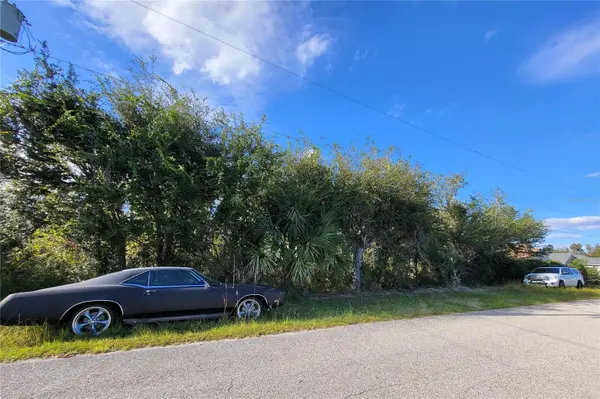 9213 & 9221 GENESEE ST, Port Charlotte, FL 33981