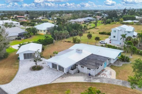 45 CAPE HAZE DR, Placida, FL 33946