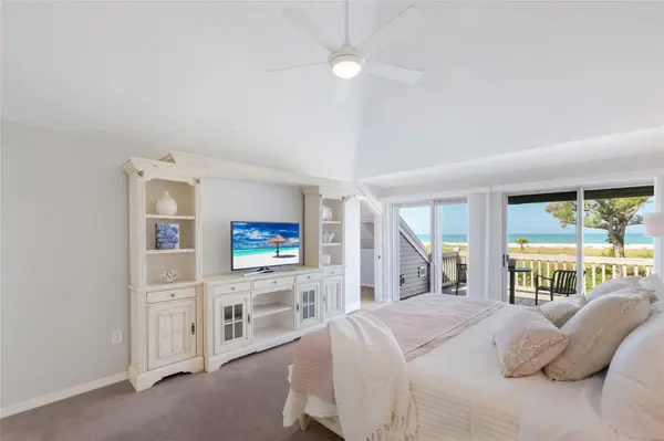 17 SEAWATCH DR, Boca Grande, FL 33921