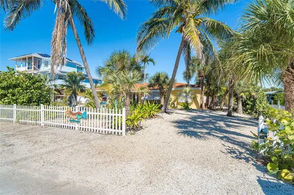 90 N GULF BLVD, Placida, FL 33946