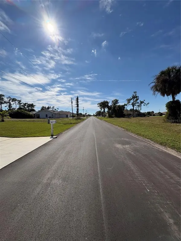 263 BROADMOOR LN, Rotonda West, FL 33947