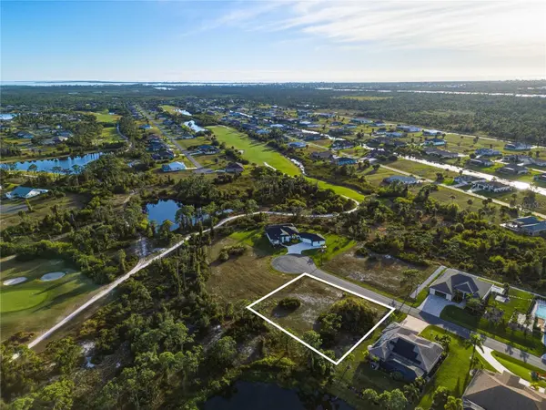 14 PINE VALLEY RD, Rotonda West, FL 33947