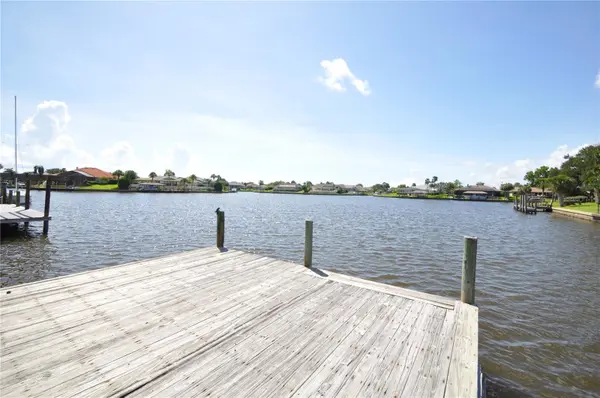 16 CEDARWOOD CT, Palm Coast, FL 32137