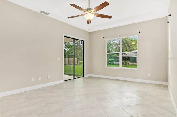 3 WHITE HOLLY PL, Palm Coast, FL 32164