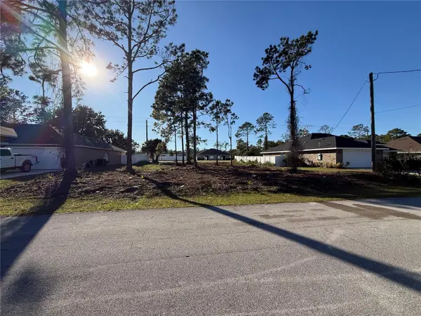 8 SEDERHOLM PATH, Palm Coast, FL 32164