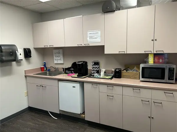 11 COMMERCE BLVD #1, Palm Coast, FL 32164