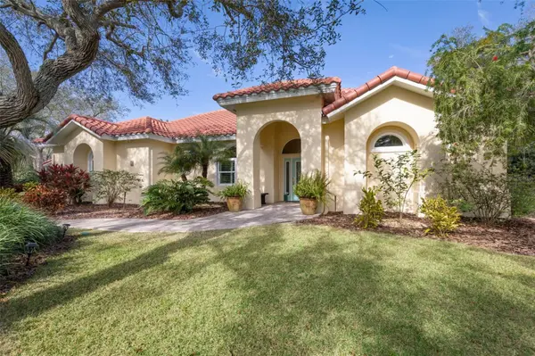 8 ROMA CT, Palm Coast, FL 32137