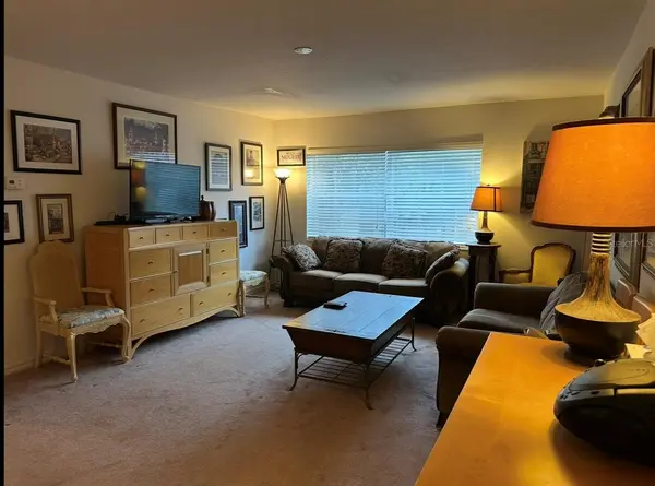 4600 E MOODY BLVD #3J, Bunnell, FL 32110