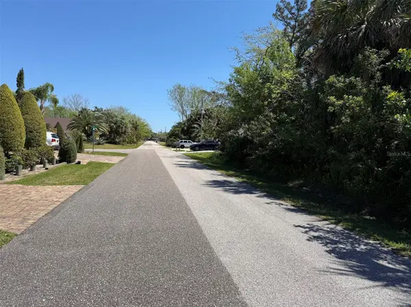 25 CHEROKEE CT W, Palm Coast, FL 32137
