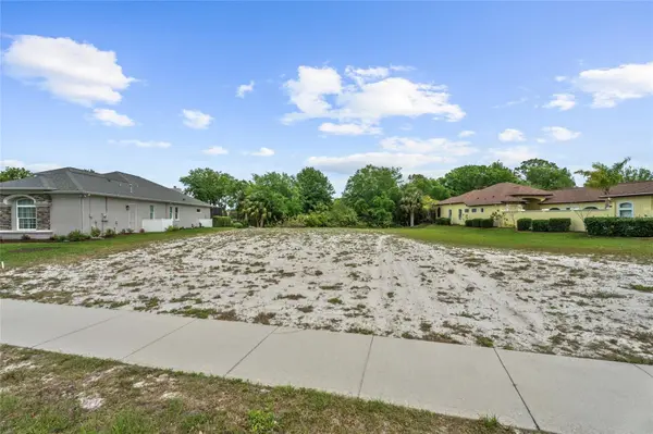48 N LAKEWALK DR, Palm Coast, FL 32137