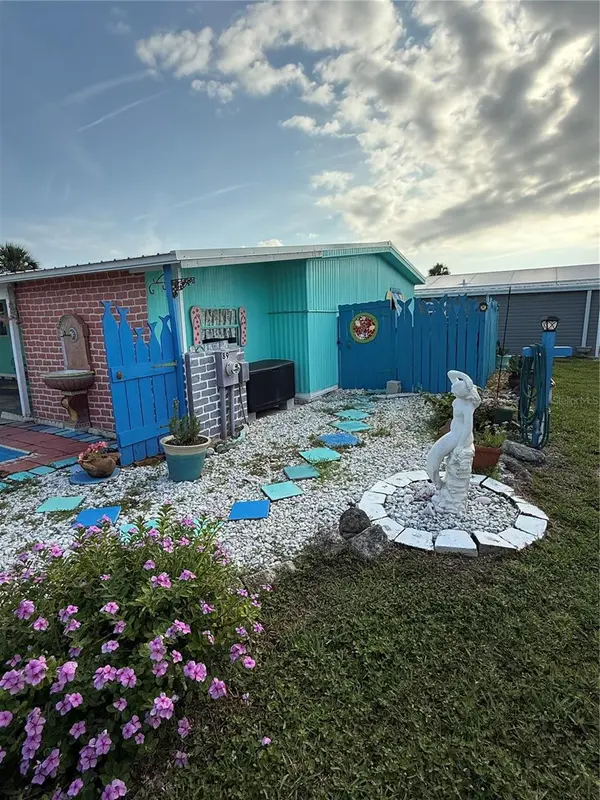 89 MERRIMAC DR, Flagler Beach, FL 32136