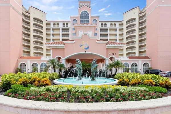 200 OCEAN CREST DR #813, Palm Coast, FL 32137