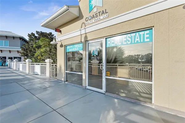 160 CYPRESS POINT UNIT C Pkwy #C201 C, Palm Coast, FL 32164