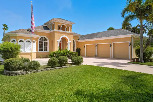 430 LAMBERT AVE, Flagler Beach, FL 32136