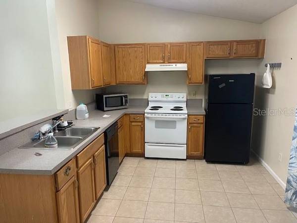 38 PINE HURST LN #B, Palm Coast, FL 32164