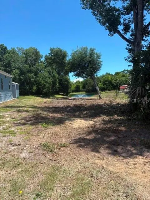 1371 VINE ST, Daytona Beach, FL 32117