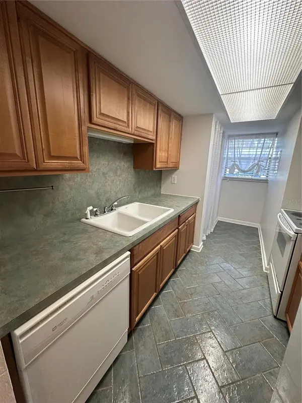 118 S HALIFAX AVE #210, Daytona Beach, FL 32118