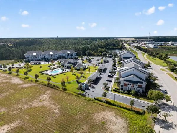 890 CENTRAL AVE #4, Palm Coast, FL 32164