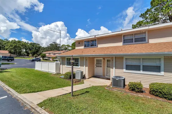 11001 SE SUNSET HARBOR RD #A08, Summerfield, FL 34491
