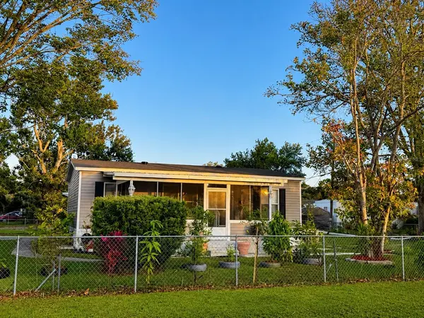 1111 AVENUE G, Ormond Beach, FL 32174