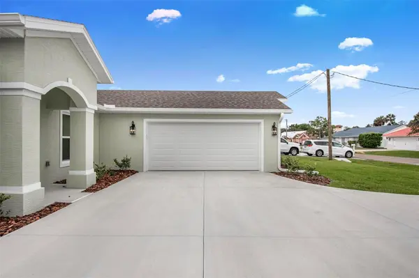 18 CENTRAL PL, Palm Coast, FL 32137