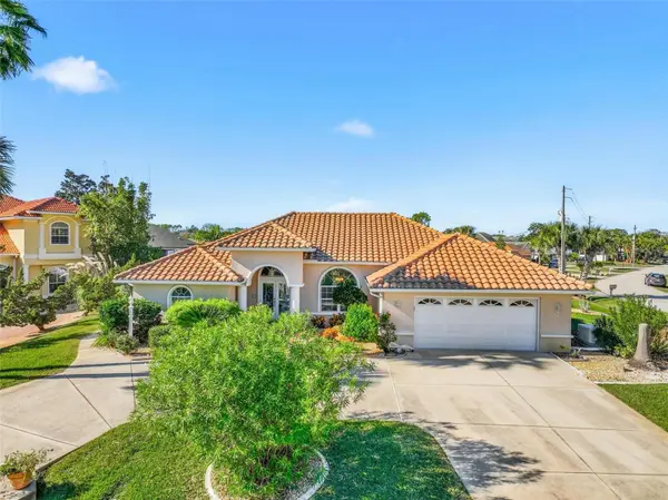 2 CHER CT, Palm Coast, FL 32137