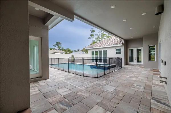 106 NEW LEATHERWOOD DR, Palm Coast, FL 32137