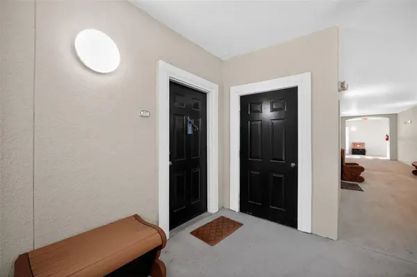 8290 W GATE Pkwy #707, Jacksonville, FL 32216