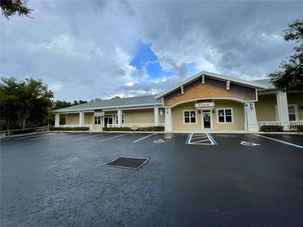 749 COUNTY ROAD 466, Lady Lake, FL 32159