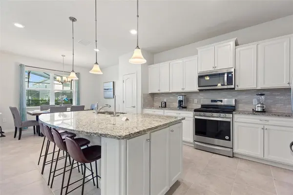 7384 OAKMOSS LOOP, Davenport, FL 33837