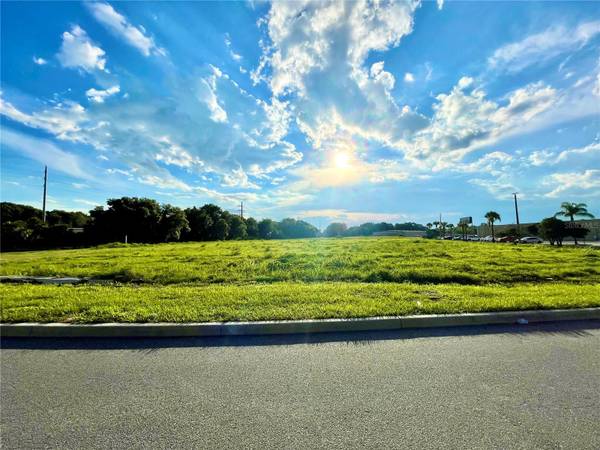 729 N 14TH ST / US HWY 27, Leesburg, FL 34748