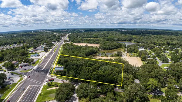 353 S US HWY 27/441, Lady Lake, FL 32159