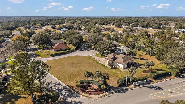 5049 HARBOR HTS, Lady Lake, FL 32159