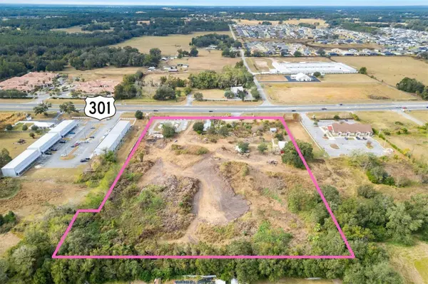 10973 N US HIGHWAY 301, Oxford, FL 34484