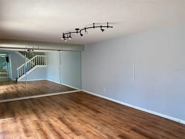 2942 POPLAR AVE, Leesburg, FL 34748