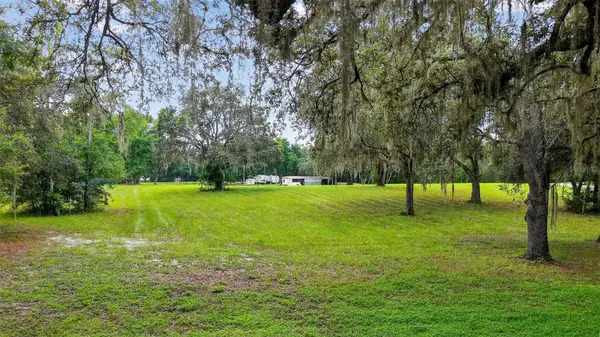 1862 S US 301, Sumterville, FL 33585
