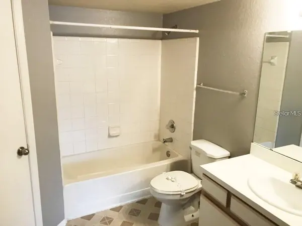 2209 ANTIGUA PL #827, Kissimmee, FL 34741