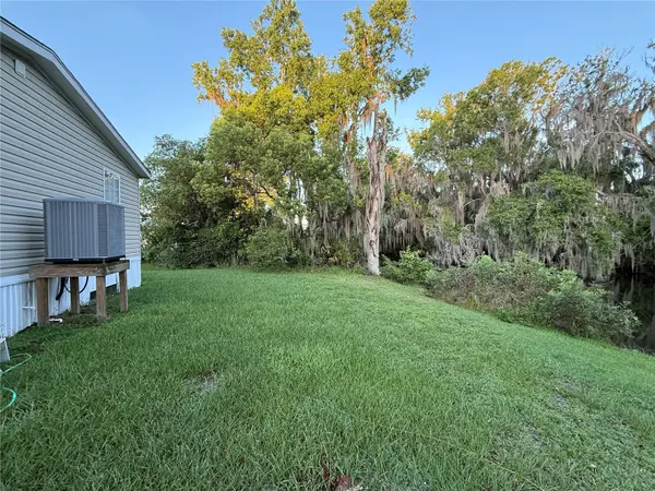 30 SEMINOLE PATH, Wildwood, FL 34785