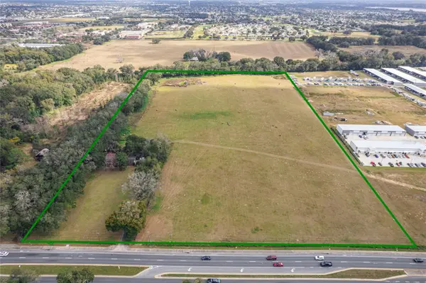 11425 N US HIGHWAY 301, Oxford, FL 34484