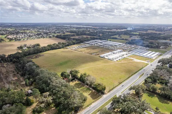 11425 N US HIGHWAY 301, Oxford, FL 34484